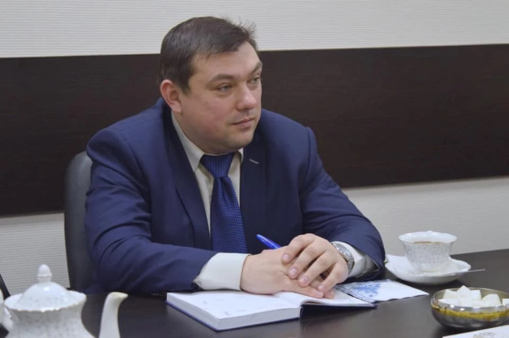 Когда молчание может стоить денег: хроника одного адвокатского запроса Андрея Бурлаченко