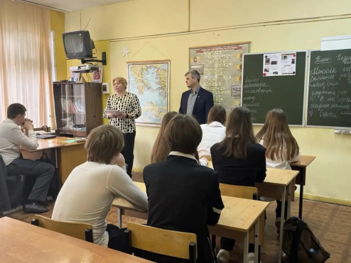 Право на практике: адвокаты АПМО из Люберец рассказали школьникам о праве и ответственности