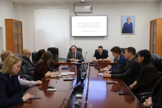 Тенденции судебной практики по прекращению дел сегодня рассмотрели в АПМО молодые адвокаты