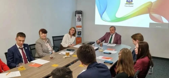 Адвокаты встретились со студентами университета юстиции