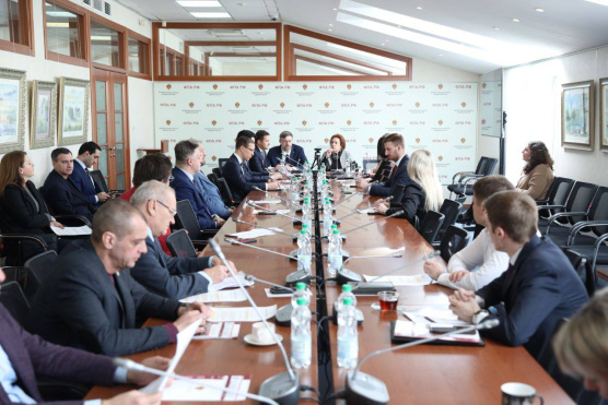 Президент АПМО Алексей Галоганов принял участие в Международном круглом столе 
